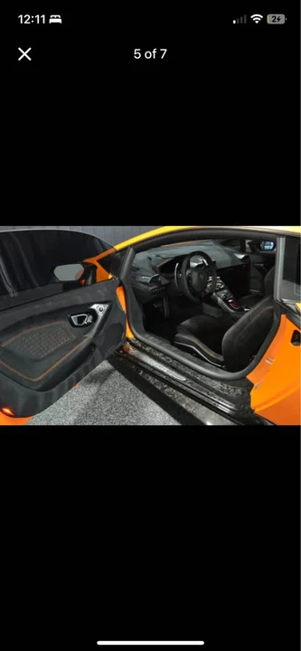 2025 Lamborghini Huracan - Image 3 of 5