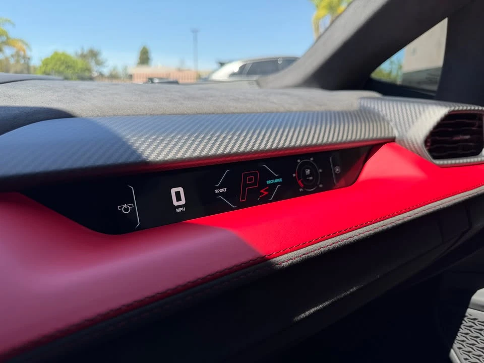 2025 Lamborghini Revuelto - Image 20 of 20