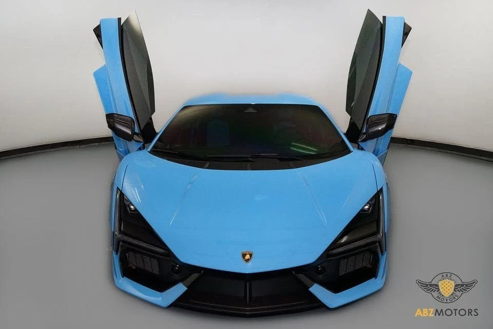 2025 Lamborghini Revuelto - Image 3 of 21
