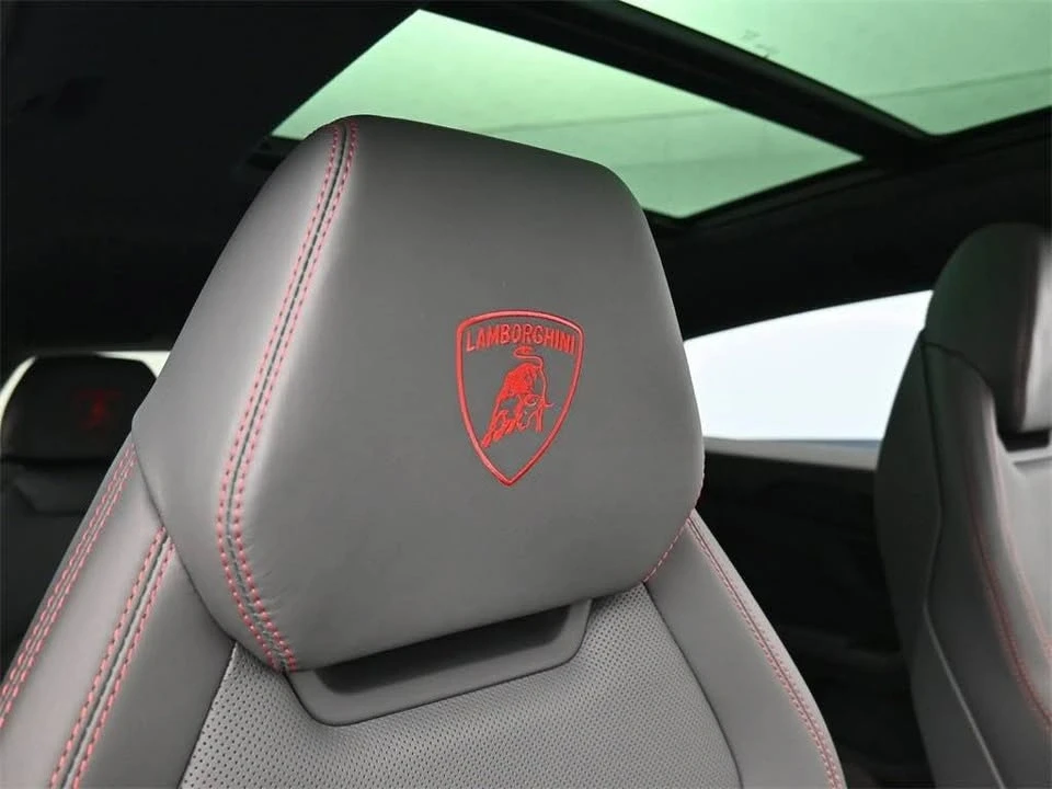 2025 Lamborghini Urus - Image 6 of 7