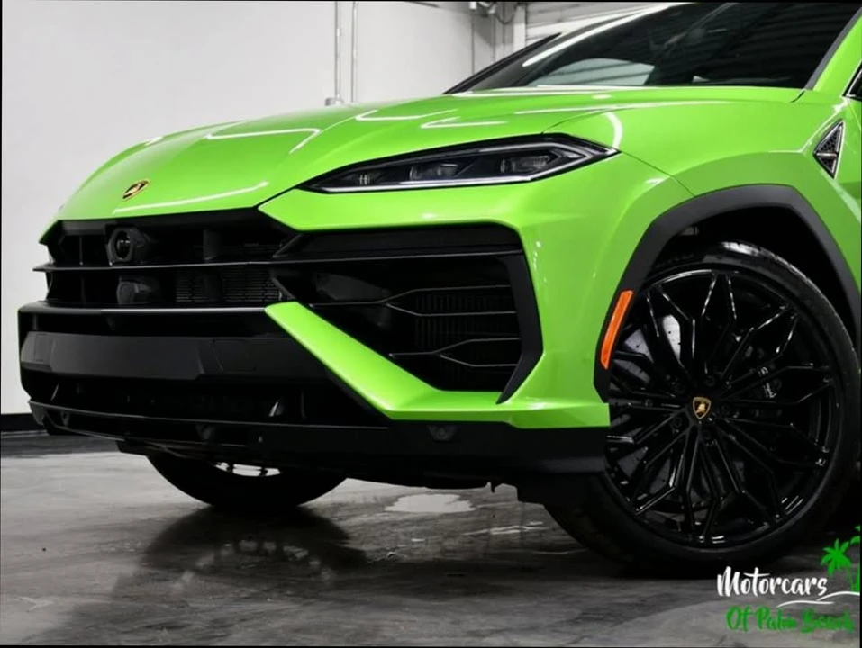 2025 Lamborghini Urus - Image 4 of 20