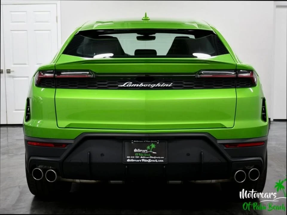 2025 Lamborghini Urus - Image 9 of 20