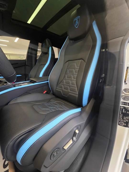 2025 Lamborghini Urus - Image 10 of 20
