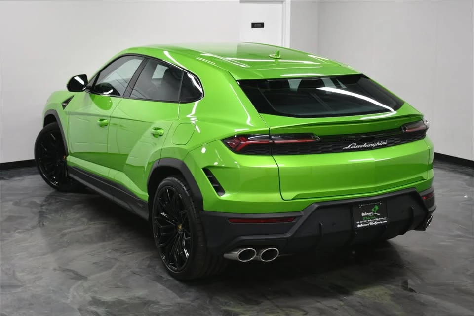 2025 Lamborghini Urus - Image 5 of 20