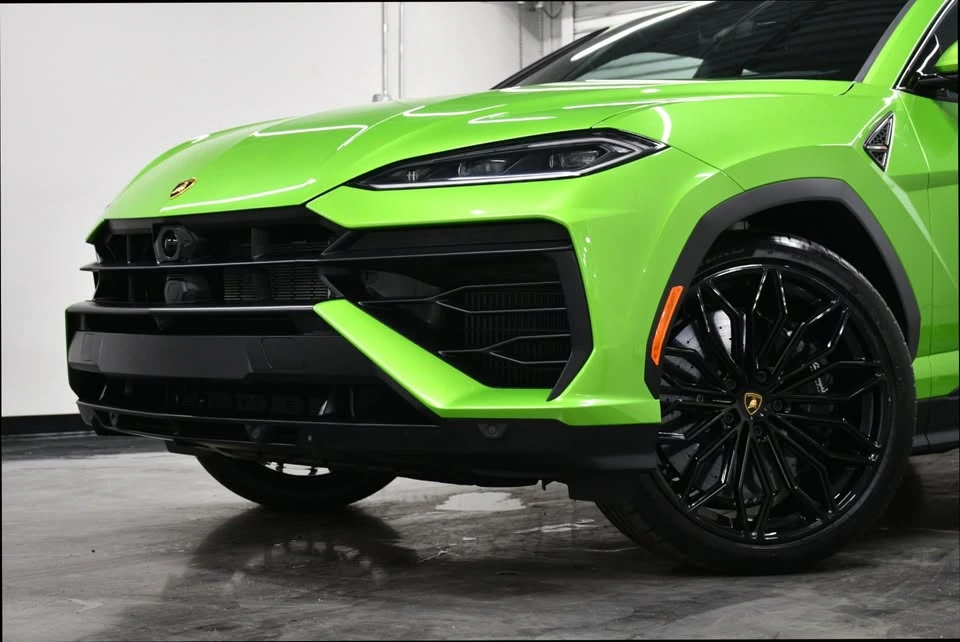 2025 Lamborghini Urus - Image 3 of 20