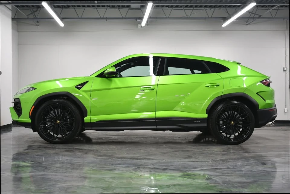 2025 Lamborghini Urus - Image 4 of 20