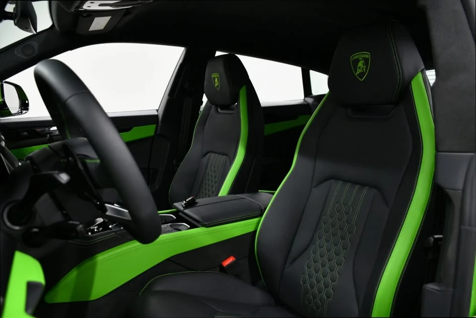 2025 Lamborghini Urus - Image 12 of 20