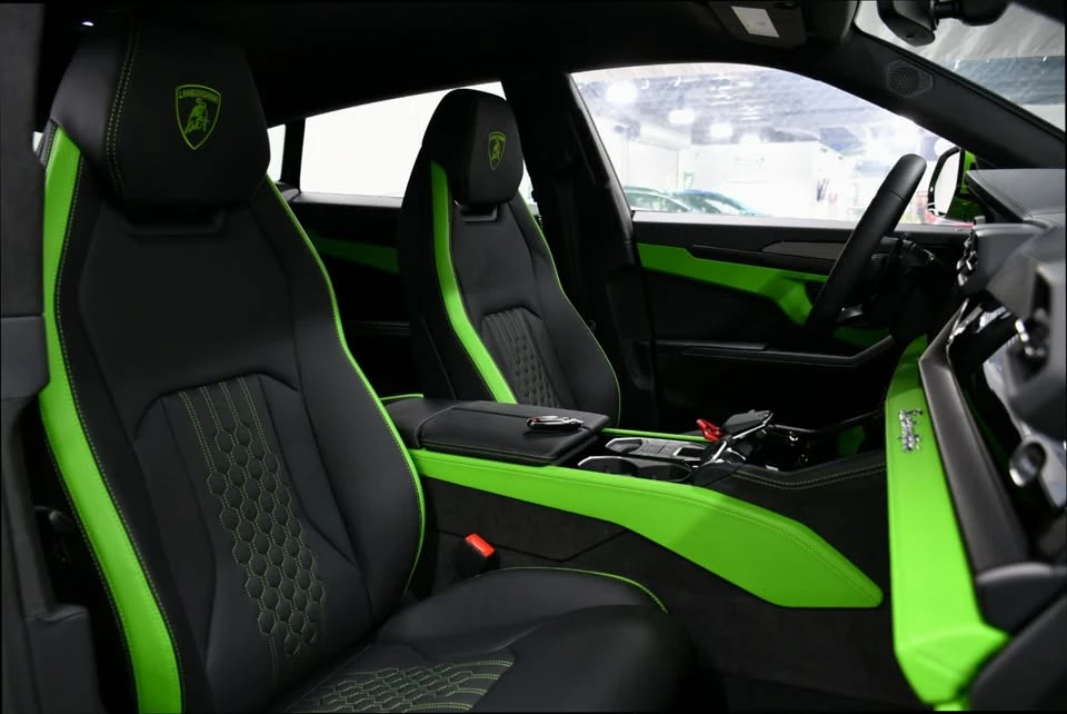 2025 Lamborghini Urus - Image 20 of 20