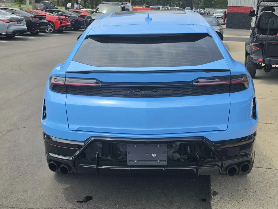 2025 Lamborghini Urus SE - Image 7 of 17