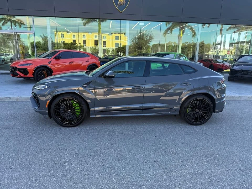 2025 Lamborghini Urus SE - Image 2 of 6
