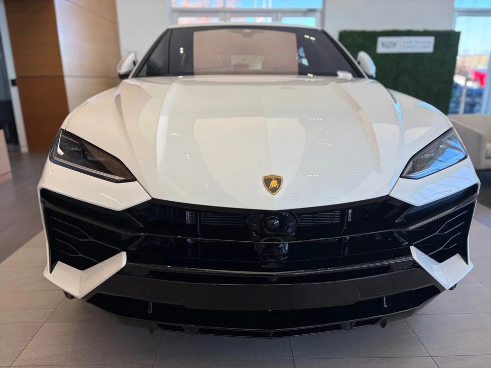 2025 Lamborghini Urus SE - Image 6 of 15