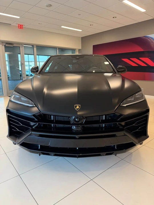 2025 Lamborghini Urus SE - Image 2 of 13
