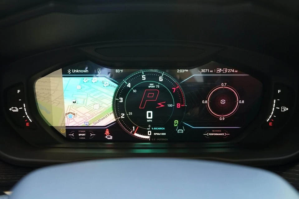 2025 Lamborghini Urus SE - Image 11 of 16