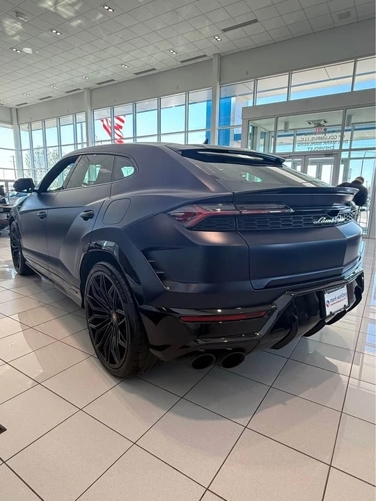 2025 Lamborghini Urus SE - Image 3 of 14