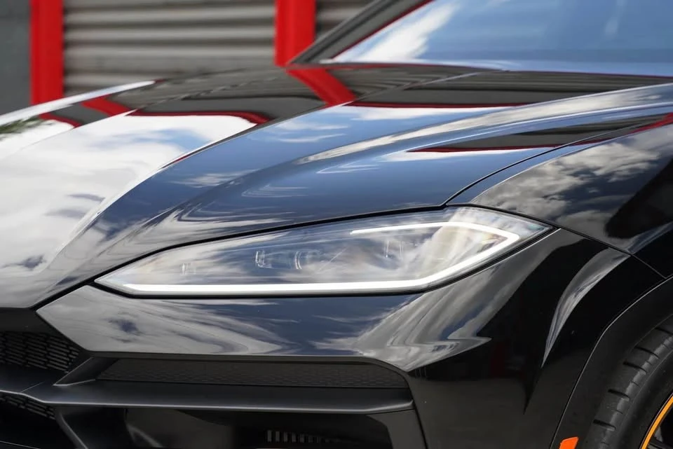 2025 Lamborghini Urus SE - Image 3 of 20