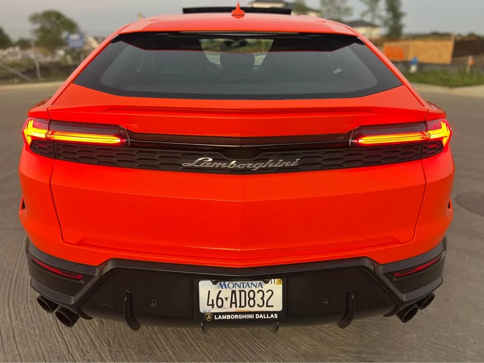 2025 Lamborghini Urus S - Image 5 of 12