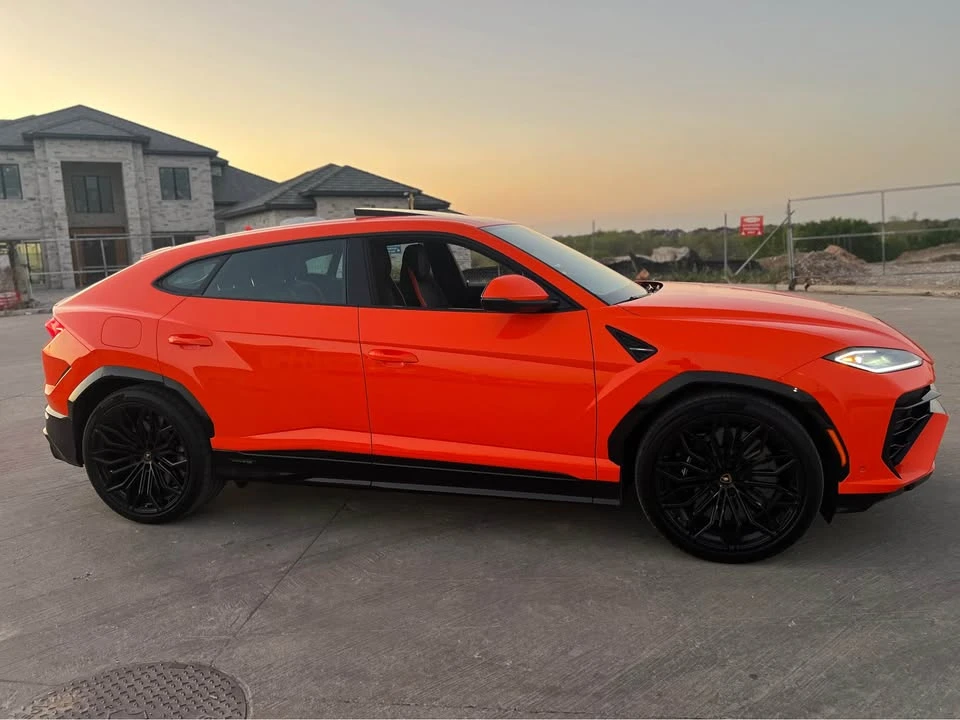 2025 Lamborghini Urus S - Image 7 of 12