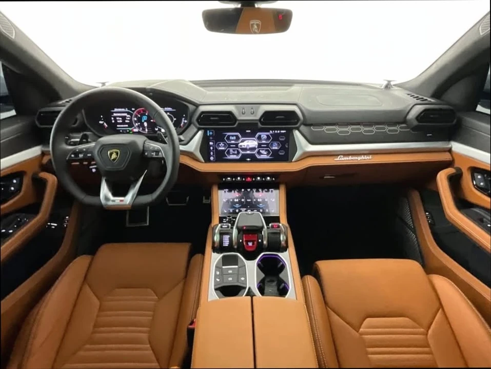 2025 Lamborghini Urus - Image 10 of 20