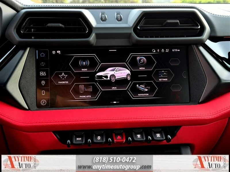 2025 Lamborghini Urus SE - Image 15 of 19