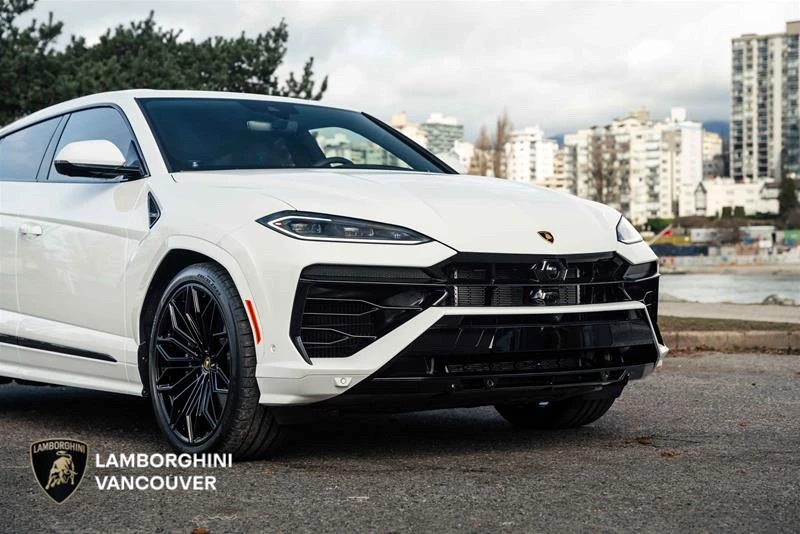 2025 Lamborghini Urus SE - Image 6 of 16