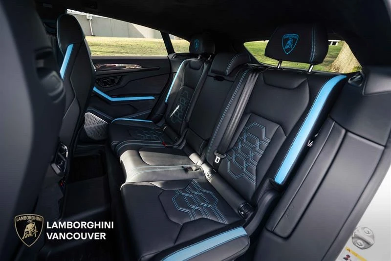 2025 Lamborghini Urus SE - Image 13 of 16