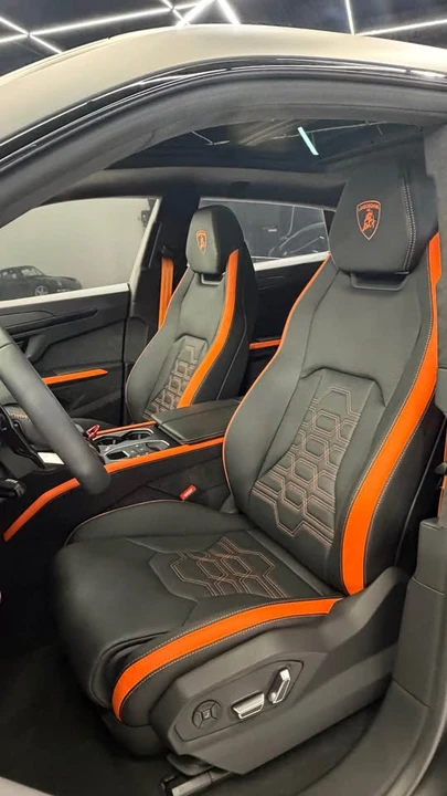 2025 Lamborghini Urus SE - Image 3 of 20
