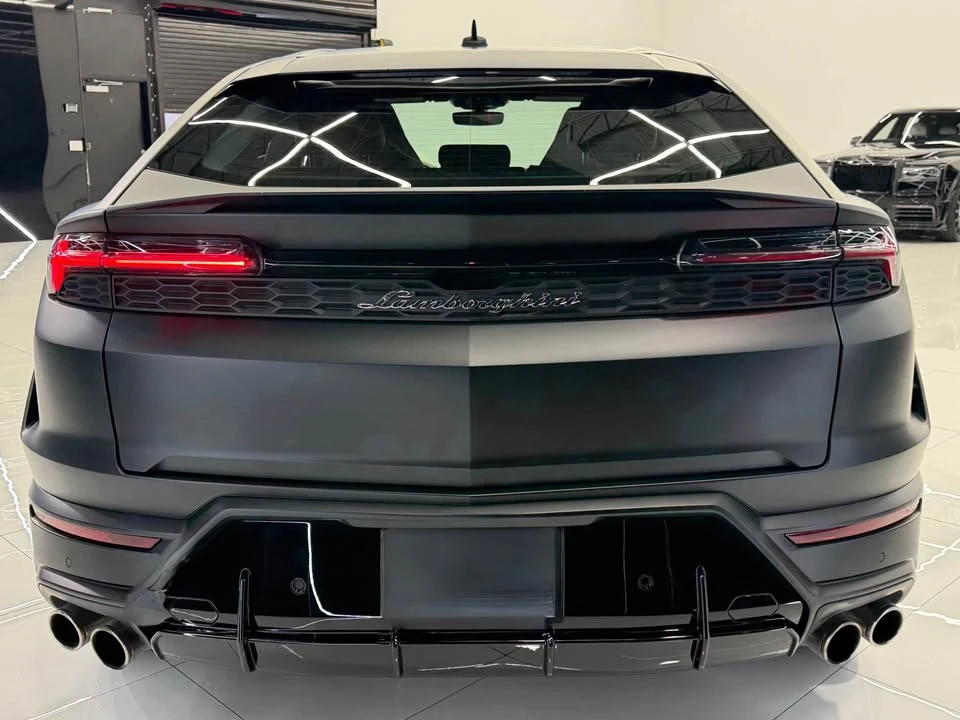 2025 Lamborghini Urus SE - Image 7 of 20