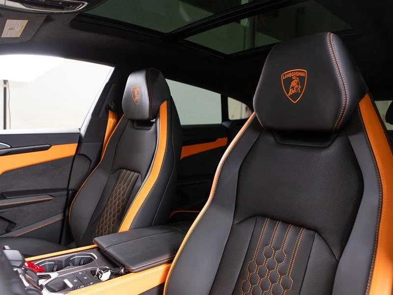 2025 Lamborghini Urus SE - Image 8 of 15