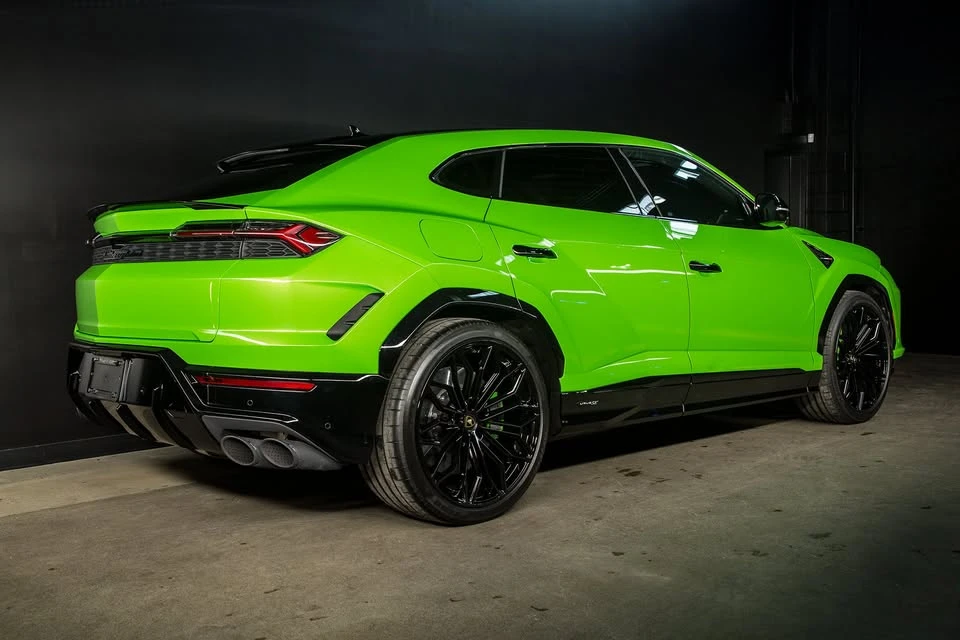2025 Lamborghini Urus SE - Image 7 of 20