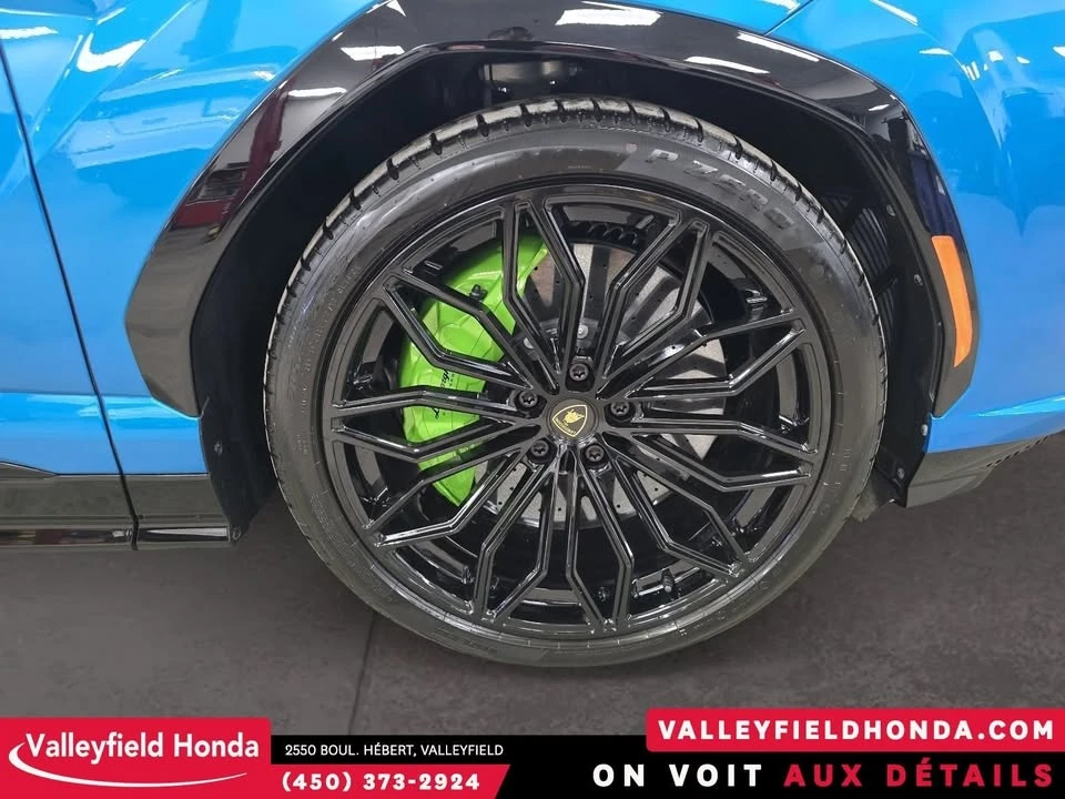2025 Lamborghini Urus SE - Image 18 of 19