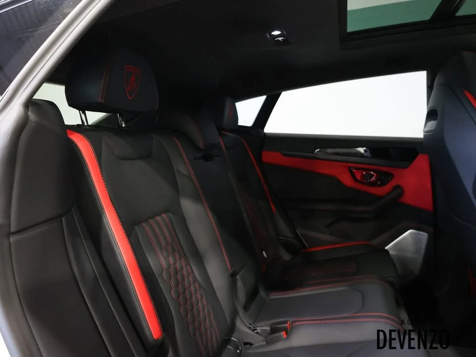 2025 Lamborghini Urus SE - Image 7 of 19