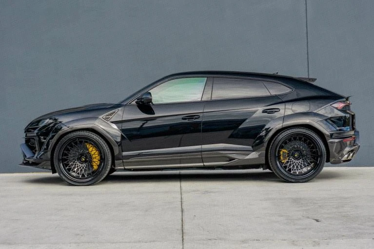 2025 Lamborghini Urus SE - Image 2 of 20