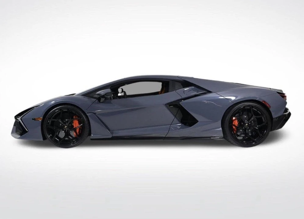 2025 Lancia - Image 2 of 11