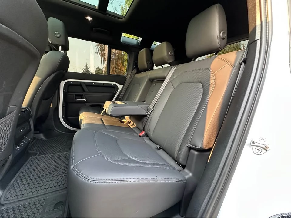 2025 Land Rover Defender L663 - Image 8 of 10