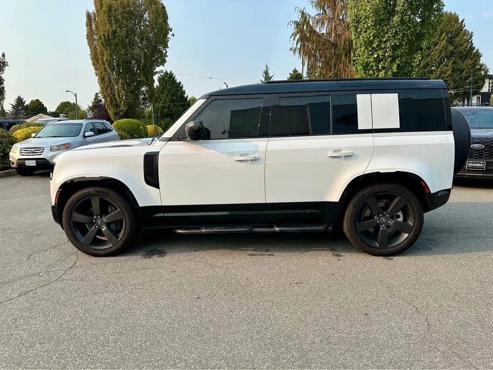 2025 Land Rover Defender L663 - Image 2 of 10