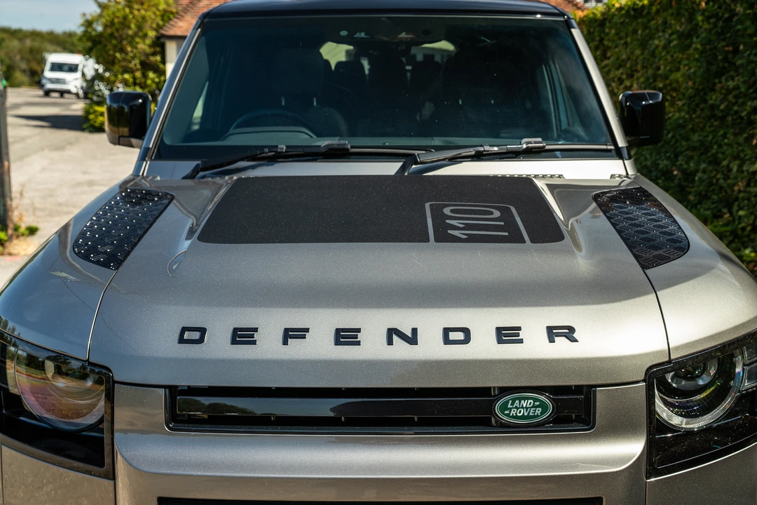 2025 Land Rover Defender L663 - Image 31 of 31