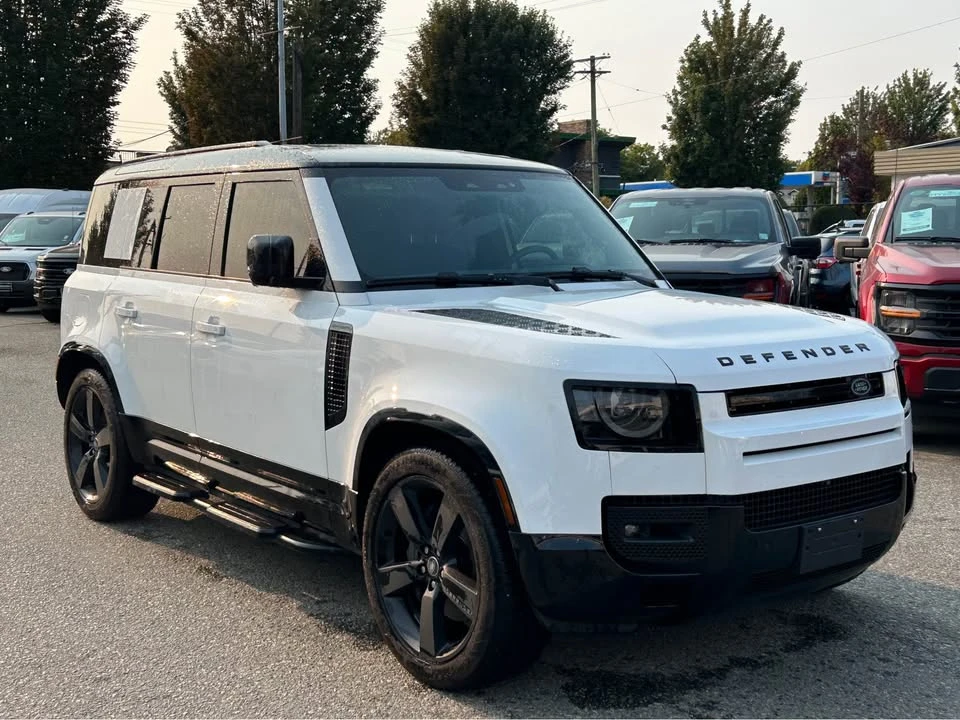 2025 Land Rover Defender L663 - Image 2 of 16