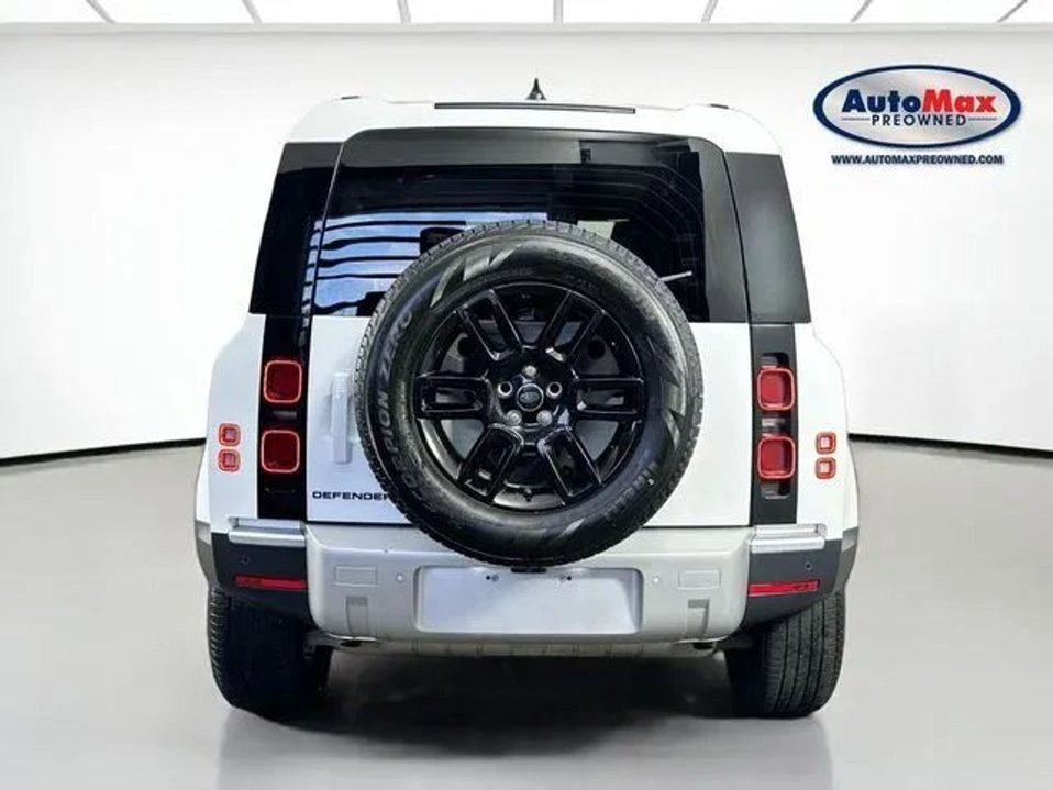 2025 Land Rover Defender L663 - Image 8 of 20
