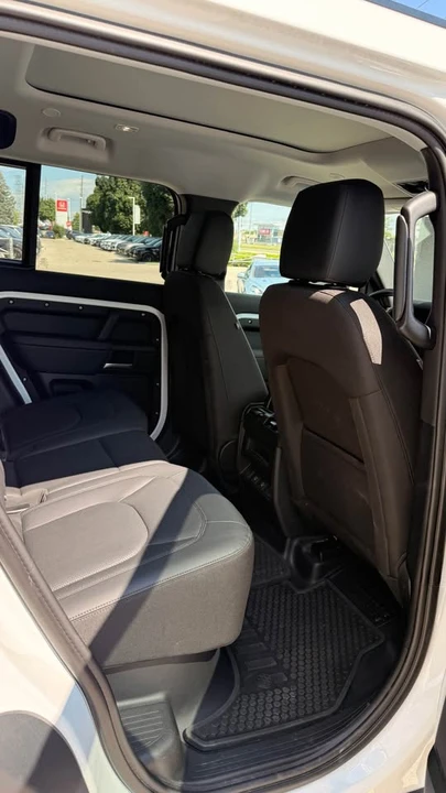 2025 Land Rover Defender L663 - Image 11 of 11
