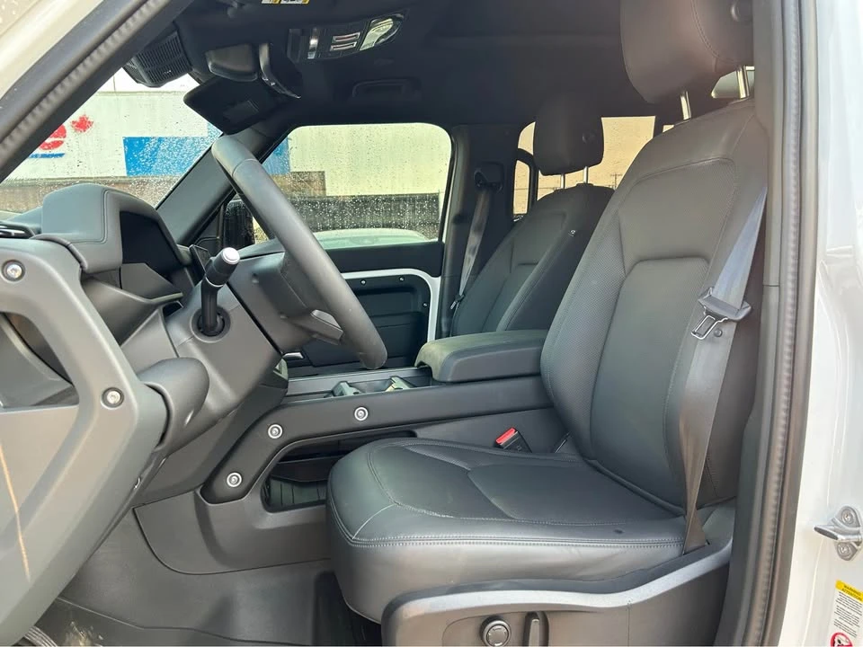 2025 Land Rover Defender L663 - Image 10 of 16