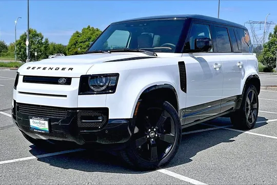 2025 Land Rover Defender 110 X-Dynamic SE