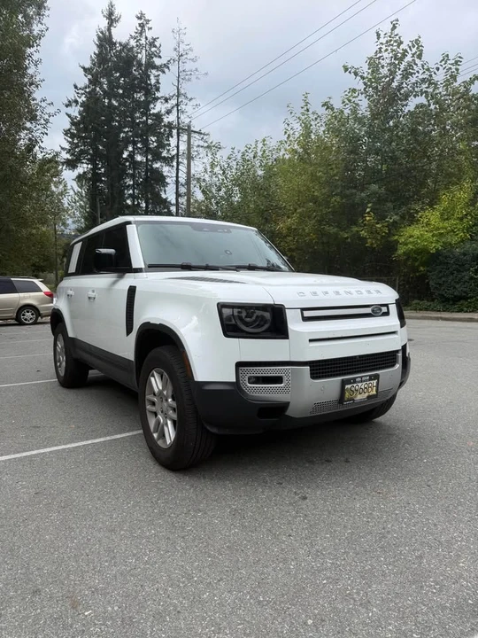 2025 Land Rover Defender L663 - Image 2 of 19