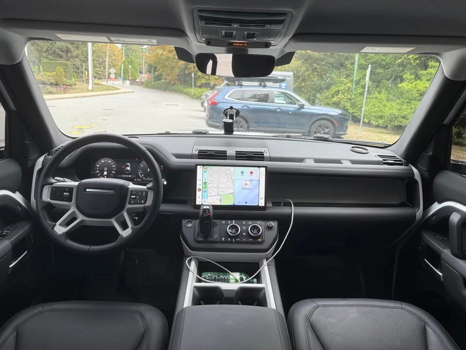 2025 Land Rover Defender L663 - Image 18 of 19