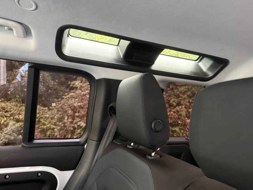2025 Land Rover Defender L663 - Image 19 of 19