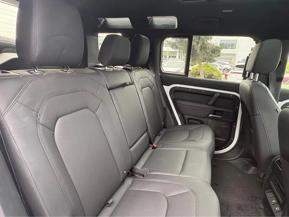 2025 Land Rover Defender L663 - Image 9 of 16