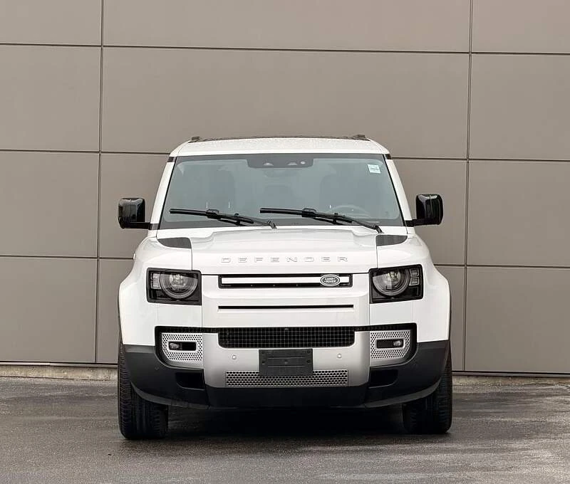 2025 Land Rover Defender L663 - Image 2 of 19