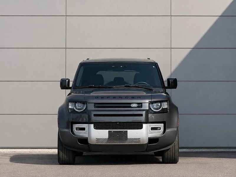 2025 Land Rover Defender L663 - Image 2 of 20