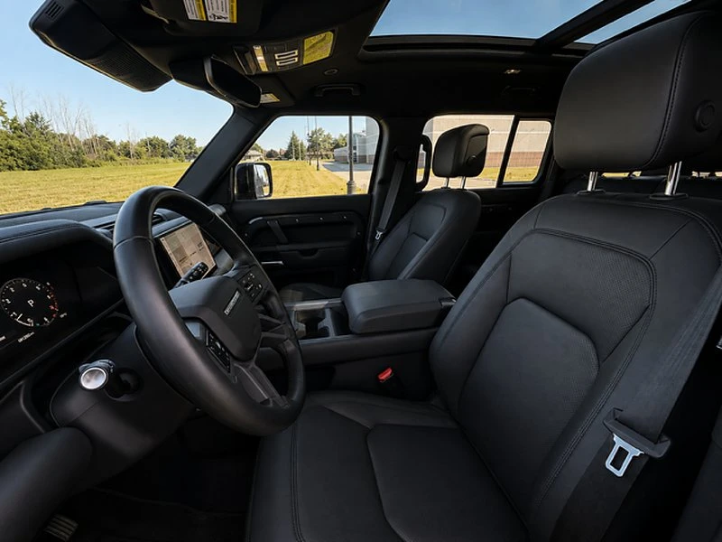 2025 Land Rover Defender L663 - Image 8 of 20