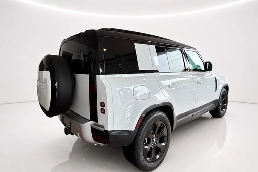 2025 Land Rover Defender L663 - Image 8 of 8