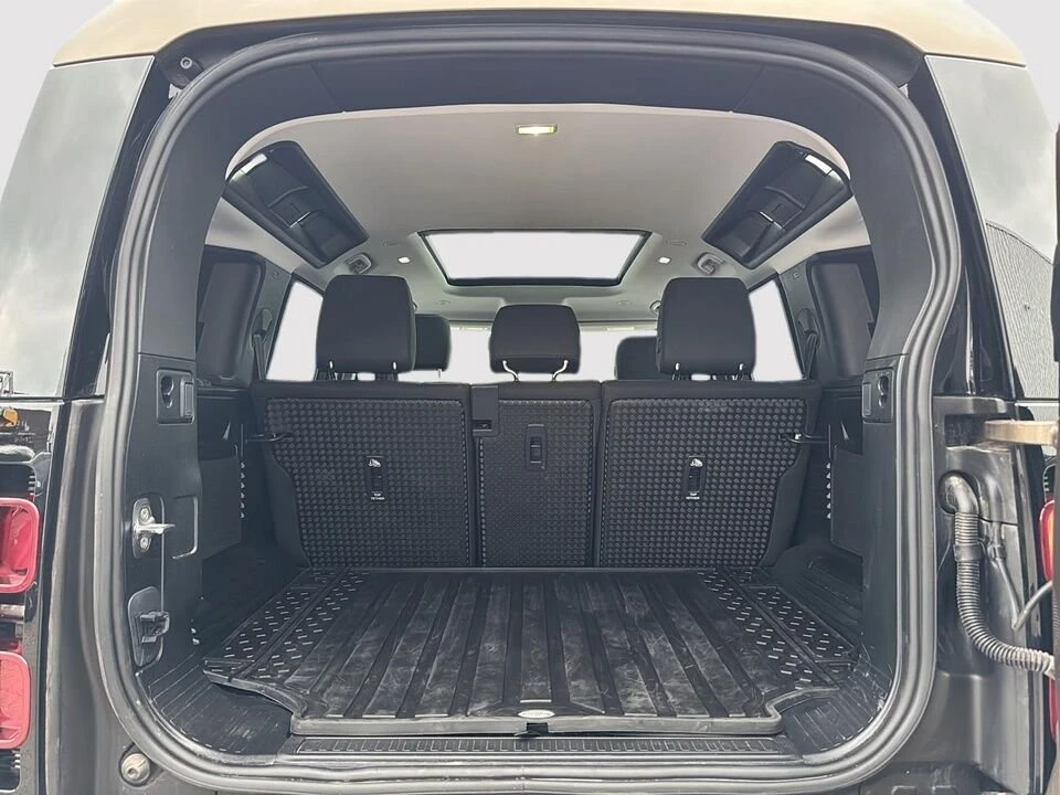 2025 Land Rover Defender L663 - Image 7 of 20